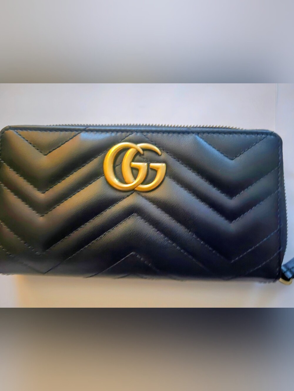 Gucci Wallet With DUSTER BAG